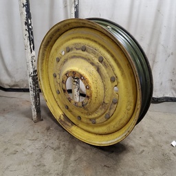  38"- 54" Stub Disc Agriculture Rim Centers T011328CTR