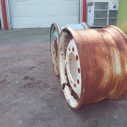 12.5"W x 22.5"D Budd Stud Pilot Wheel Heavy Truck Wheels 001769-Z