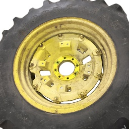  28"- 30" Double Bevel 28" Cast Agriculture Rim Centers WT005728CTR-Z